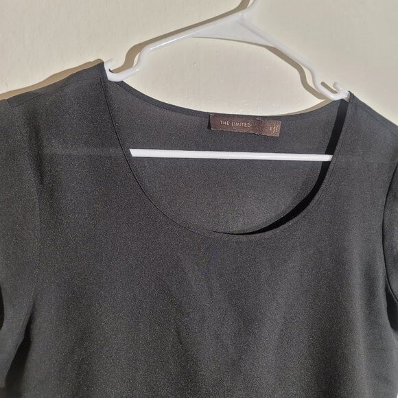 The Limited Black Scoop Crew Neck Short Sleeve Blouse Top sz S GUC Sheer - Picture 3 of 7
